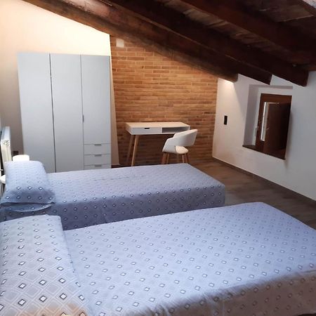 Niu De Queralt Apartment Vic Exterior photo