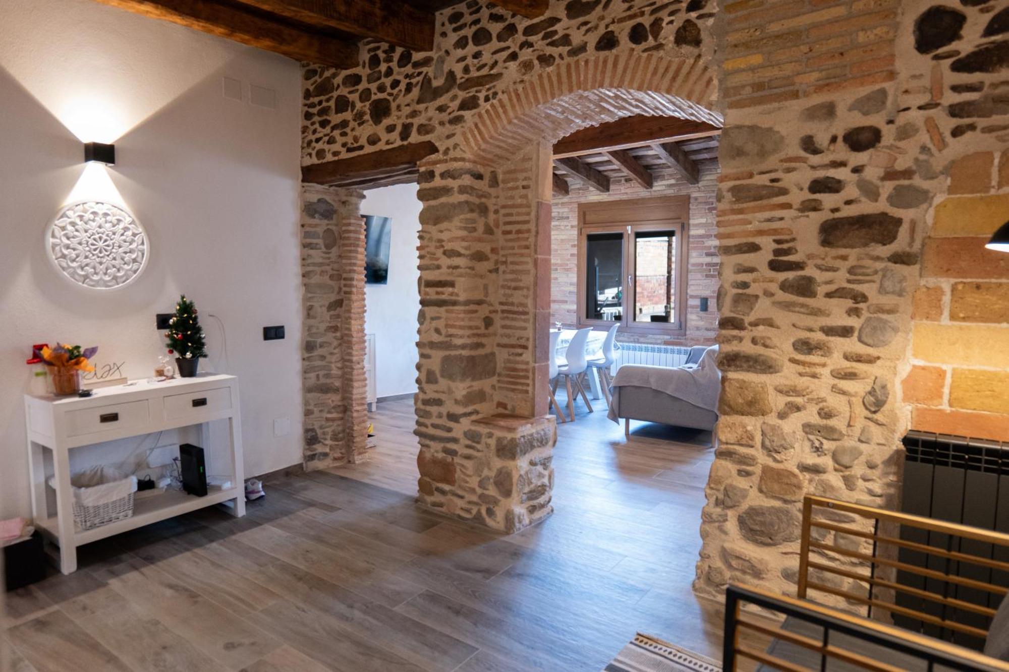 Niu De Queralt Apartment Vic Exterior photo